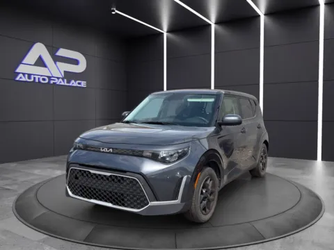 Blue 2023 KIA SOUL LX for sale in Columbus, OH