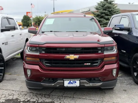 Photos of 2017 CHEVROLET SILVERADO 1500 LT 4X4 5.3L V8 Z71 CLEAN for sale in Columbus, OH at Auto Palace