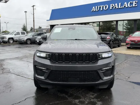 Photos of 2024 JEEP GRAND CHEROKEE LIMITED ONLY 16K MILE SHARP for sale in Columbus, OH at Auto Palace