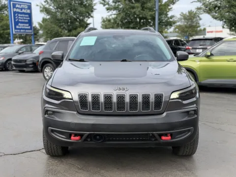 Photos of 2021 JEEP CHEROKEE TRAILHAWK 4X4 GREAT VALUE for sale in Columbus, OH at Auto Palace