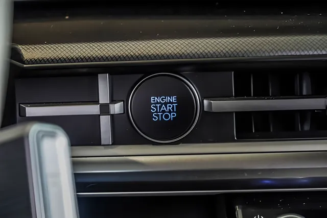 2025 Hyundai Santa Fe SEL - Photo 20