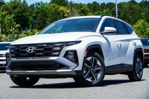 White 2026 Hyundai Tucson SEL Premium for sale in Canton, GA