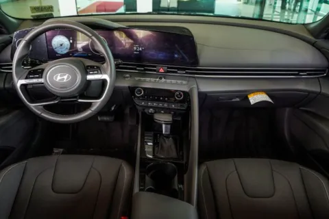 More photos of 2024 Hyundai Elantra SEL at Grand Hyundai of Canton, GA