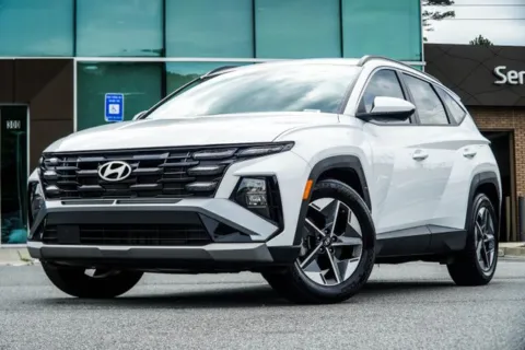 White 2025 Hyundai Tucson SEL for sale in Canton, GA
