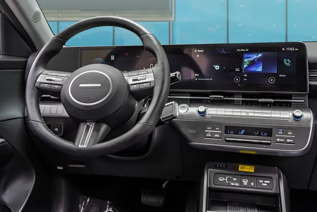 2026 Hyundai Kona Limited - Photo 14