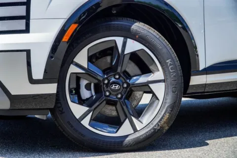 More photos of 2026 Hyundai Palisade Limited at Grand Hyundai of Canton, GA
