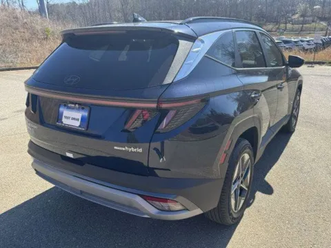 More photos of 2025 Hyundai Tucson Hybrid SEL Convenience at Grand Hyundai of Canton, GA