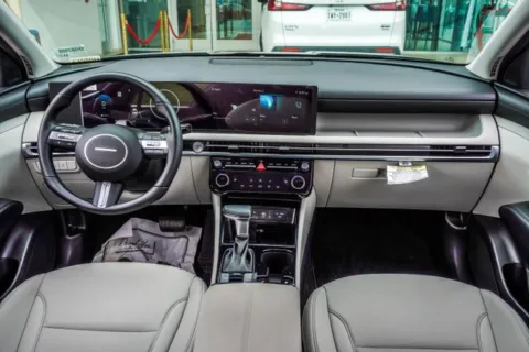 More photos of 2025 Hyundai Tucson SEL Convenience at Grand Hyundai of Canton, GA