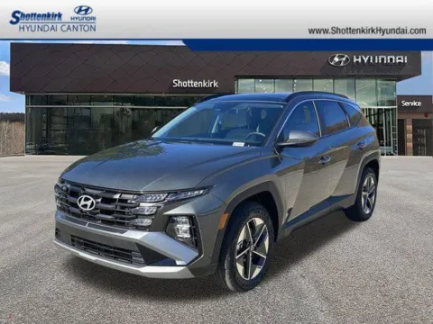 Gray 2025 Hyundai Tucson Hybrid SEL Convenience for sale in Canton, GA