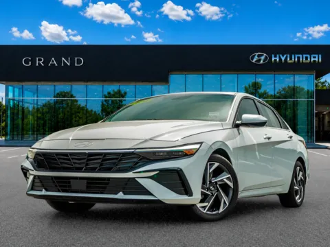 White 2024 Hyundai Elantra SEL for sale in Canton, GA