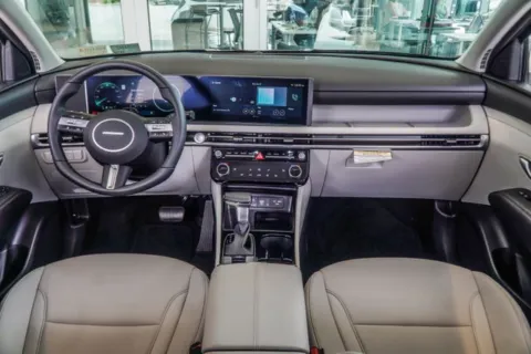More photos of 2025 Hyundai Tucson SEL Convenience at Grand Hyundai of Canton, GA