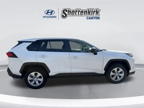 More photos of 2023 Toyota RAV4 LE at Grand Hyundai of Canton, GA