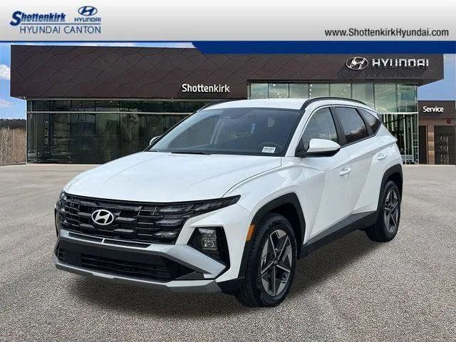 White 2025 Hyundai Tucson SEL for sale in Canton, GA