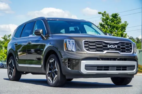 More photos of 2025 Kia Telluride S at Grand Hyundai of Canton, GA