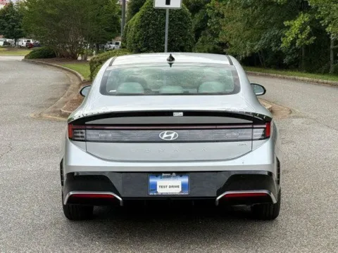 More photos of 2025 Hyundai Sonata Hybrid SEL at Grand Hyundai of Canton, GA