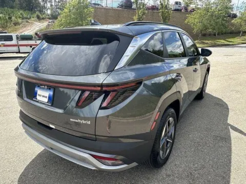 More photos of 2025 Hyundai Tucson Hybrid SEL Convenience at Grand Hyundai of Canton, GA