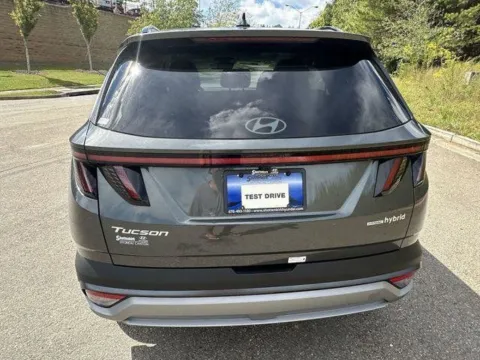 More photos of 2025 Hyundai Tucson Hybrid SEL Convenience at Grand Hyundai of Canton, GA