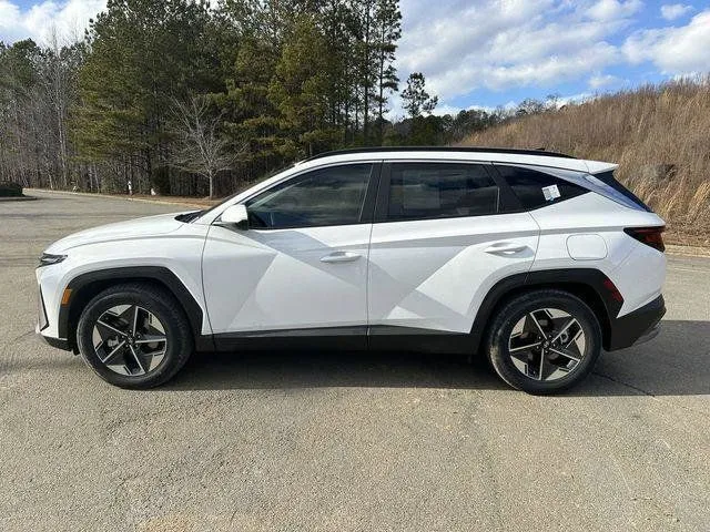 White 2025 Hyundai Tucson SEL for sale in Canton, GA