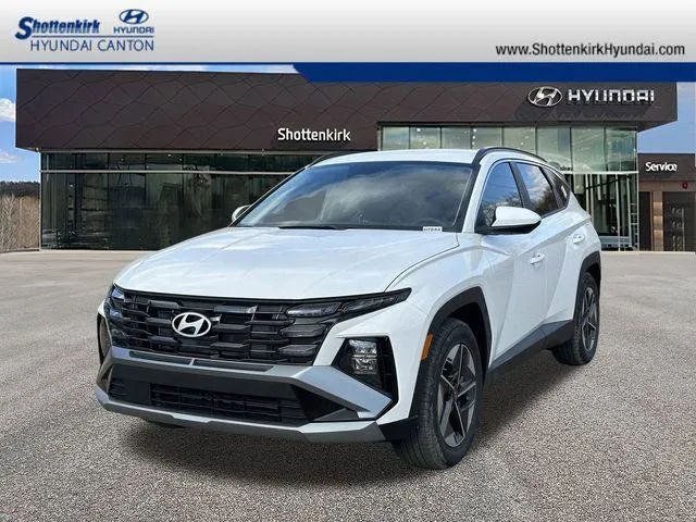 White 2025 Hyundai Tucson SEL for sale in Canton, GA