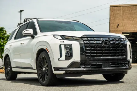 More photos of 2024 Hyundai Palisade Calligraphy Night Edition at Grand Hyundai of Canton, GA
