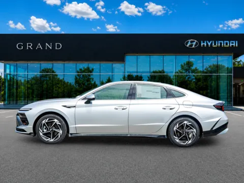 Another view of 2026 Hyundai Sonata SEL Sport for sale in Canton, GA at Grand Hyundai of Canton