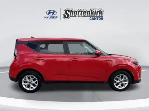 More photos of 2023 Kia Soul LX at Grand Hyundai of Canton, GA