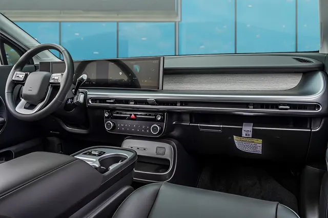 2026 Hyundai IONIQ 9 SEL - Photo 12