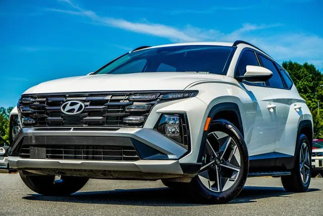 White 2025 Hyundai Tucson SEL for sale in Canton, GA