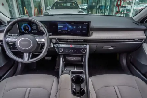 More photos of 2025 Hyundai Sonata Hybrid SEL at Grand Hyundai of Canton, GA