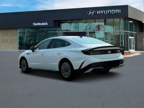 More photos of 2025 Hyundai Sonata Hybrid SEL at Grand Hyundai of Canton, GA