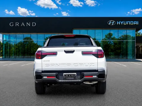 More photos of 2026 Hyundai Santa Cruz SEL at Grand Hyundai of Canton, GA