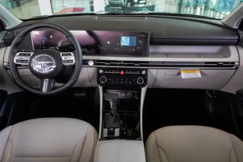 More photos of 2026 Hyundai Tucson SEL Premium at Grand Hyundai of Canton, GA