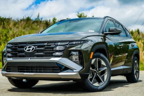 Green 2026 Hyundai Tucson SEL Premium for sale in Canton, GA