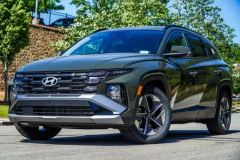Green 2026 Hyundai Tucson SEL Premium for sale in Canton, GA