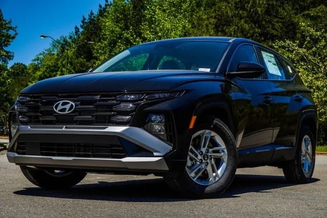 Black 2026 Hyundai Tucson SE for sale in Canton, GA