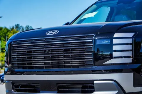 Photos of 2026 Hyundai Palisade Limited for sale in Canton, GA at Grand Hyundai of Canton