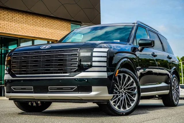 Green 2026 Hyundai Palisade Hybrid Calligraphy for sale in Canton, GA