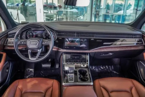 More photos of 2025 Audi Q7 55 Premium Plus at Grand Hyundai of Canton, GA