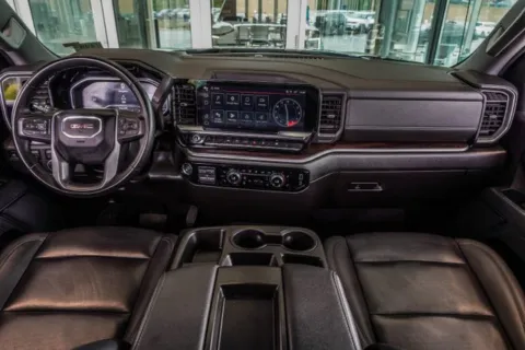 More photos of 2025 GMC Sierra 1500 SLT at Grand Hyundai of Canton, GA