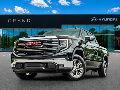 More photos of 2025 GMC Sierra 1500 SLT at Grand Hyundai of Canton, GA