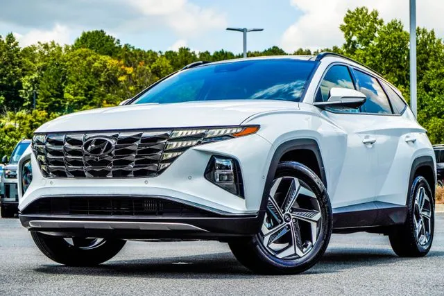 White 2024 Hyundai Tucson Hybrid Limited for sale in Canton, GA