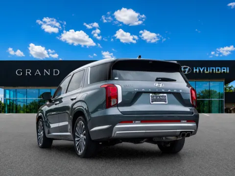 More photos of 2023 Hyundai Palisade Calligraphy at Grand Hyundai of Canton, GA