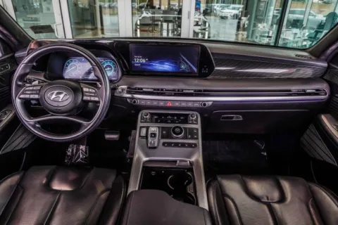 More photos of 2023 Hyundai Palisade Calligraphy at Grand Hyundai of Canton, GA