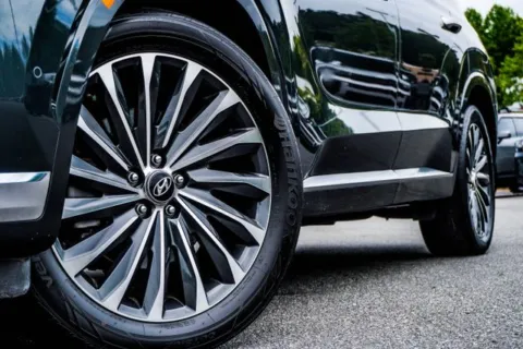 More photos of 2023 Hyundai Palisade Calligraphy at Grand Hyundai of Canton, GA
