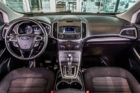 More photos of 2016 Ford Edge SEL at Grand Hyundai of Canton, GA