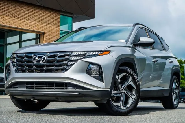 Silver 2022 Hyundai Tucson SEL for sale in Canton, GA
