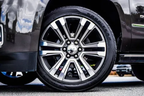 Another view of 2019 GMC Yukon Denali for sale in Canton, GA at Grand Hyundai of Canton