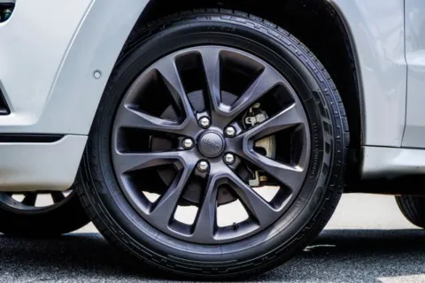 Another view of 2019 Jeep Grand Cherokee Overland for sale in Canton, GA at Grand Hyundai of Canton