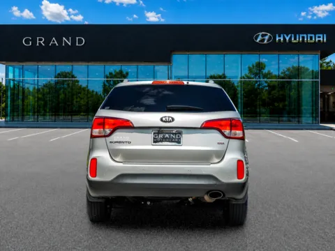 More photos of 2014 Kia Sorento LX at Grand Hyundai of Canton, GA