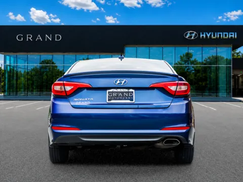 More photos of 2017 Hyundai Sonata SE at Grand Hyundai of Canton, GA